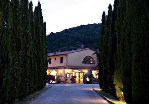 Hotel Casolare Le Terre Rosse esterno